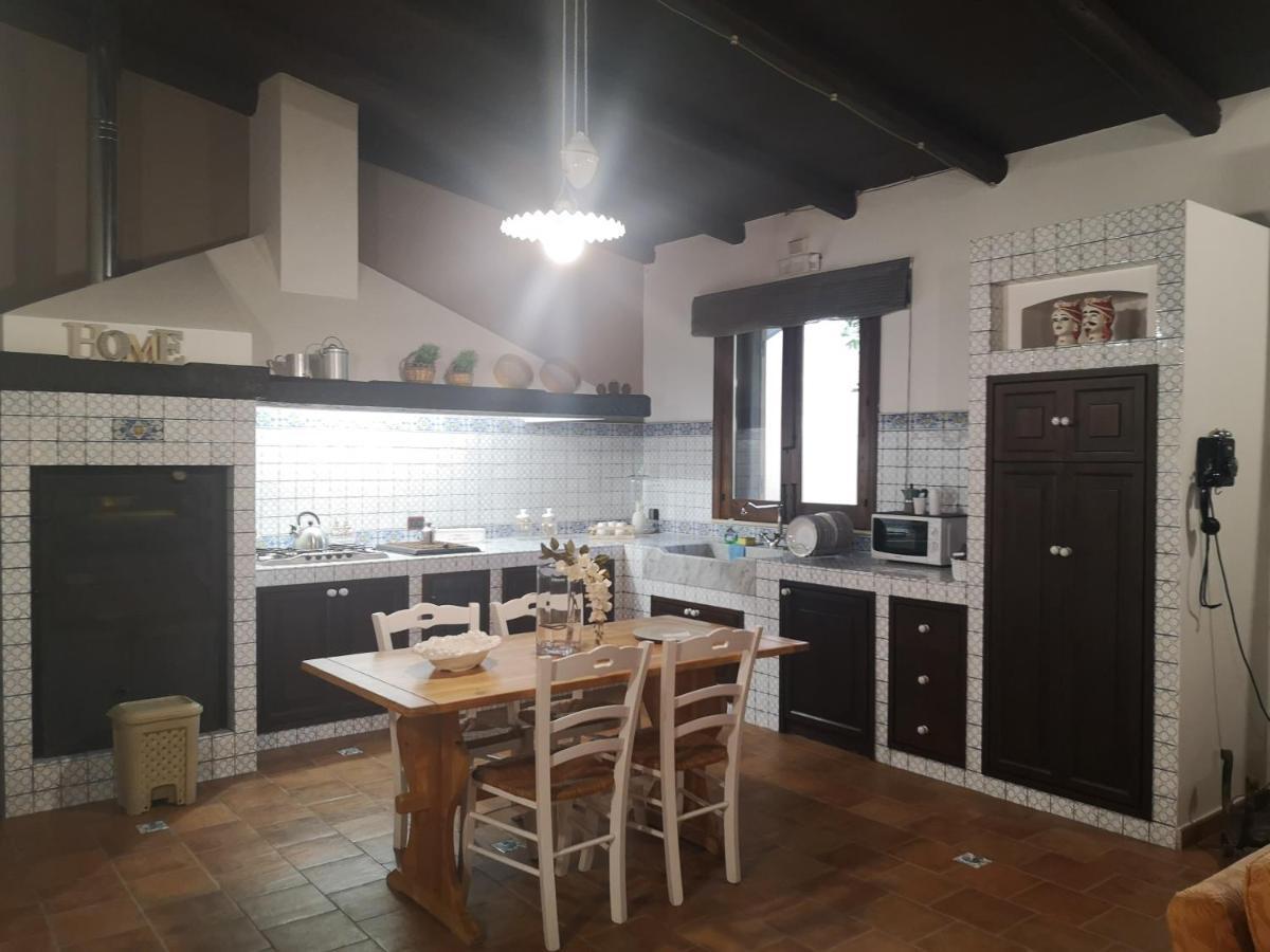 Villa Il Giardino dei Melograni Favara Esterno foto